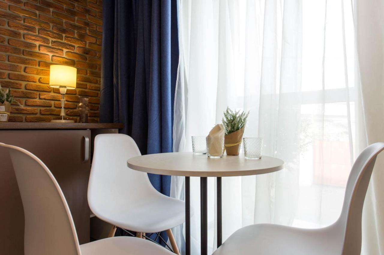 New Apartments In The Centre - Kuznechna Str. 26/3 Kharkov Ngoại thất bức ảnh