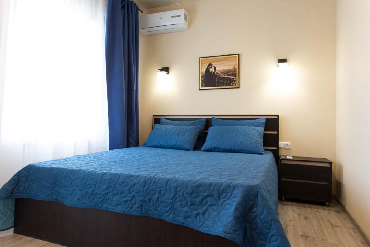 New Apartments In The Centre - Kuznechna Str. 26/3 Kharkov Ngoại thất bức ảnh