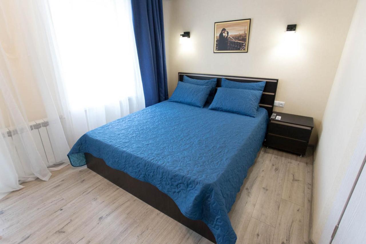 New Apartments In The Centre - Kuznechna Str. 26/3 Kharkov Ngoại thất bức ảnh
